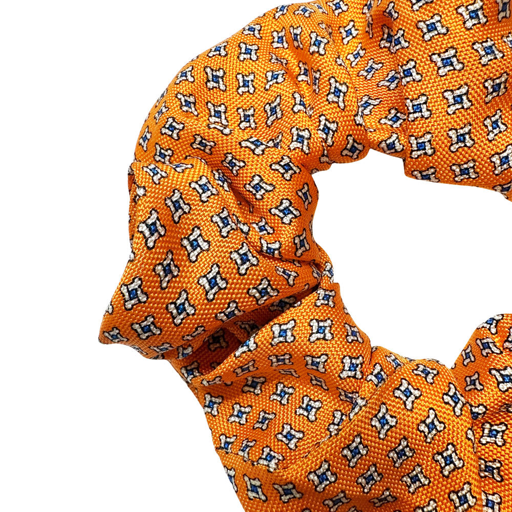 Ann Orange Scrunchie