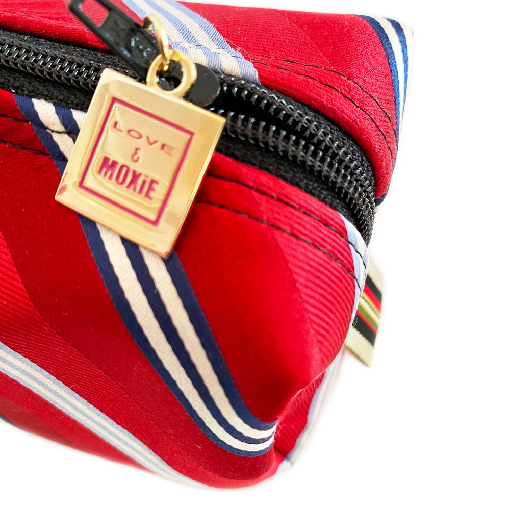 Alex Mighty Mini Bag