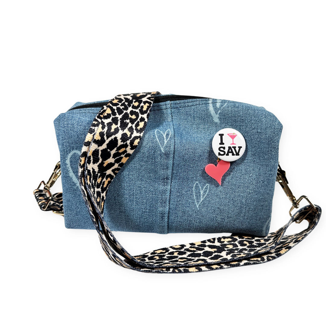 Vida Heart Denim Midi Boxie Bag