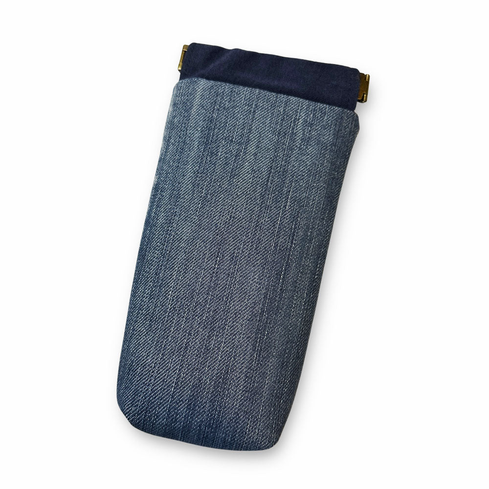 Waton Eyeglass Case